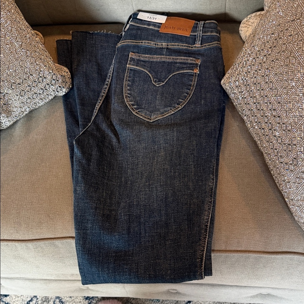 NWT Judy Blue “The Amelia” Dark Wash Tummy Control Flare High Rise Women's Jeans